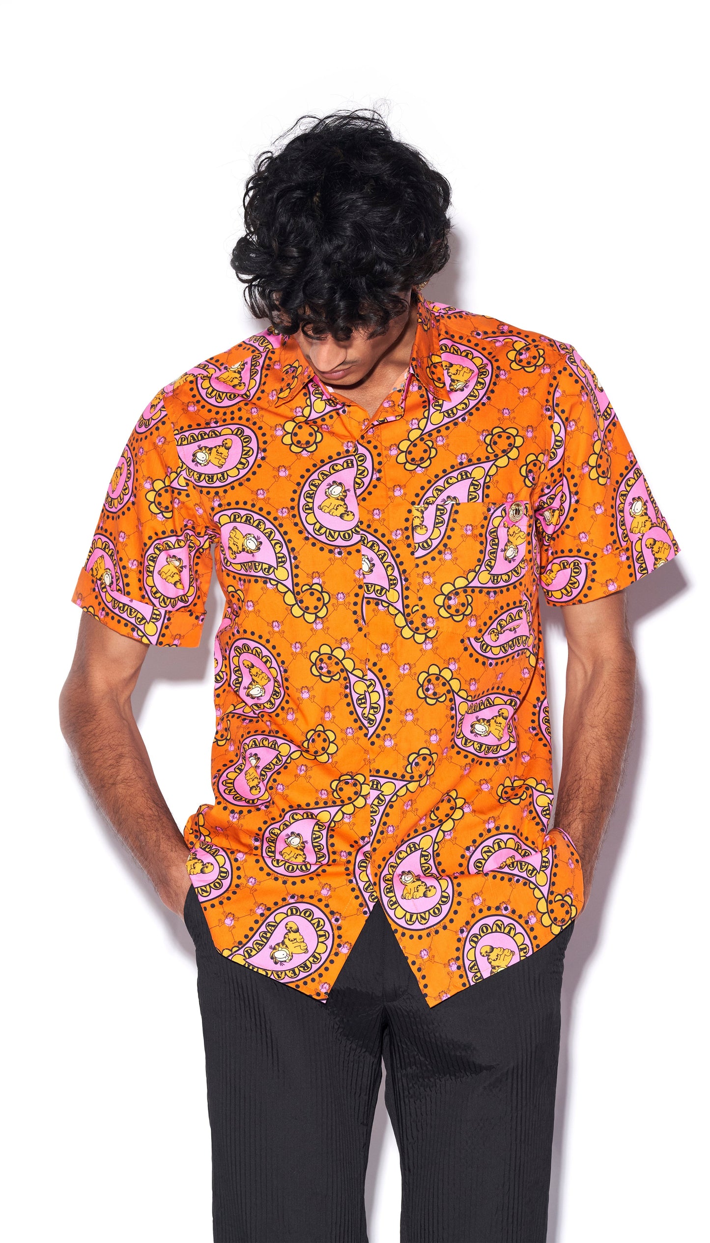 Sun's out - Shirt in Orange Paisley Print